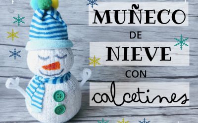 Muñeco de nieve con calcetines